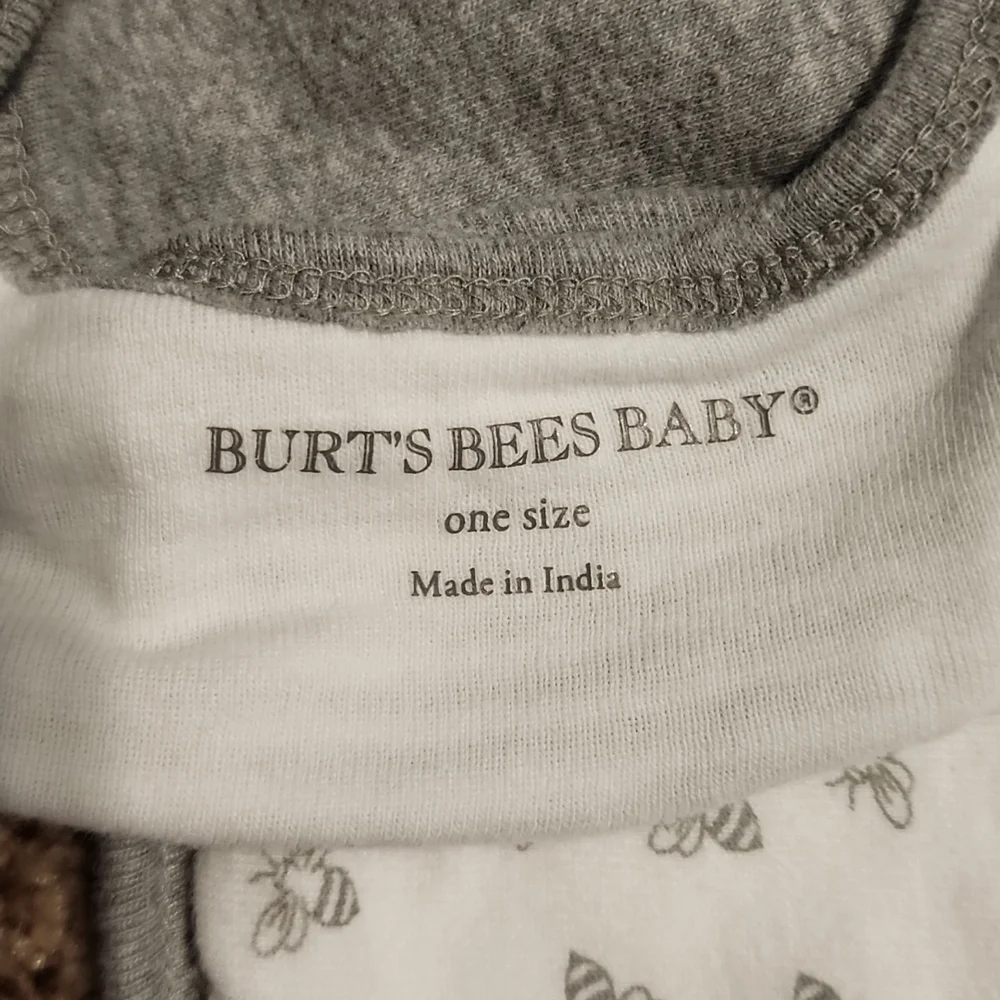 Burt's Bees Baby White and Gray Baby Bib Set